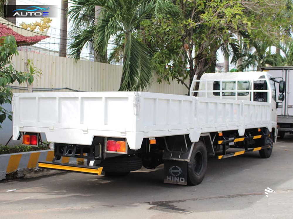 Xe tải Hino FG8JP7A (8 tấn - dài 7.2m) thùng lửng 